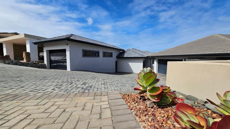 3 Bedroom Property for Sale in Pinnacle Point Golf Estate Western Cape